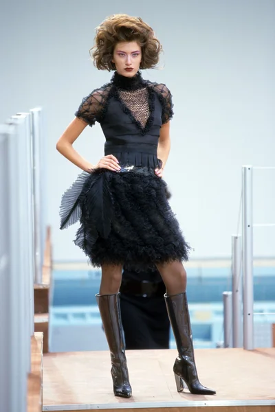 Look 50